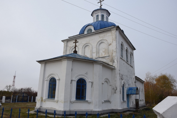 Никольская Церковь в селе Полтево