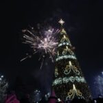 Главную новогоднюю красавицу зажгли сегодня в Костанае