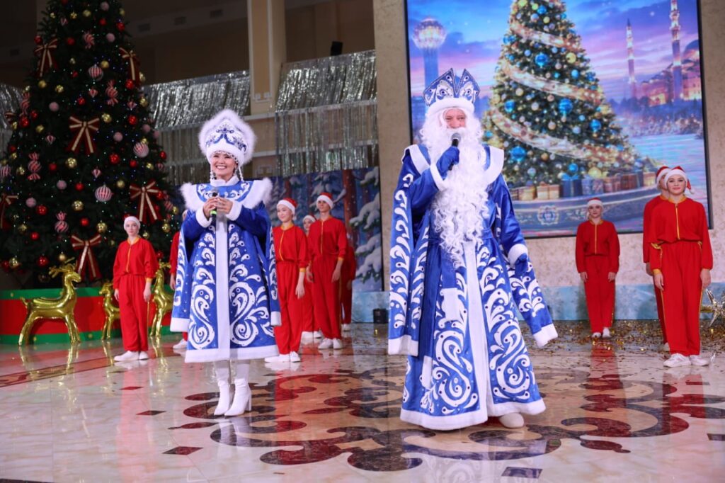 Новогодняя елка от имени Президента Казахстана прошла в Костанае