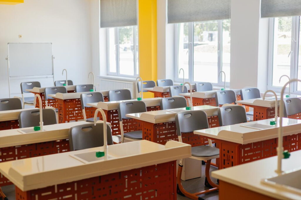 Как учатся в первую смену учащиеся колледжей Костанайской области