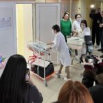 Первая тройня за три года — из Костанайского роддома выписали девочек семьи Шарапиевых