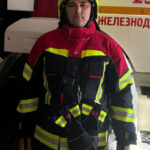 Вынес газовый баллон из огня: спасатели ДЧС ликвидировали ночной пожар