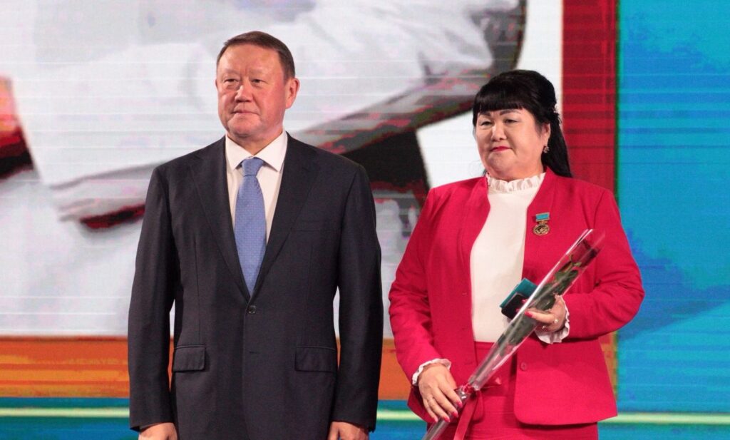 Лучших медиков региона чествовали в Костанае